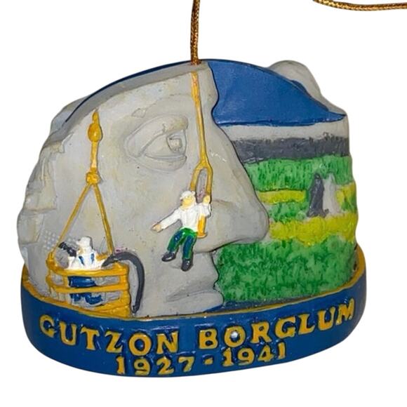 Mount Rushmore Gutzon Borglum National Park Christmas Ornament South Dakota VTG - Picture 1 of 9